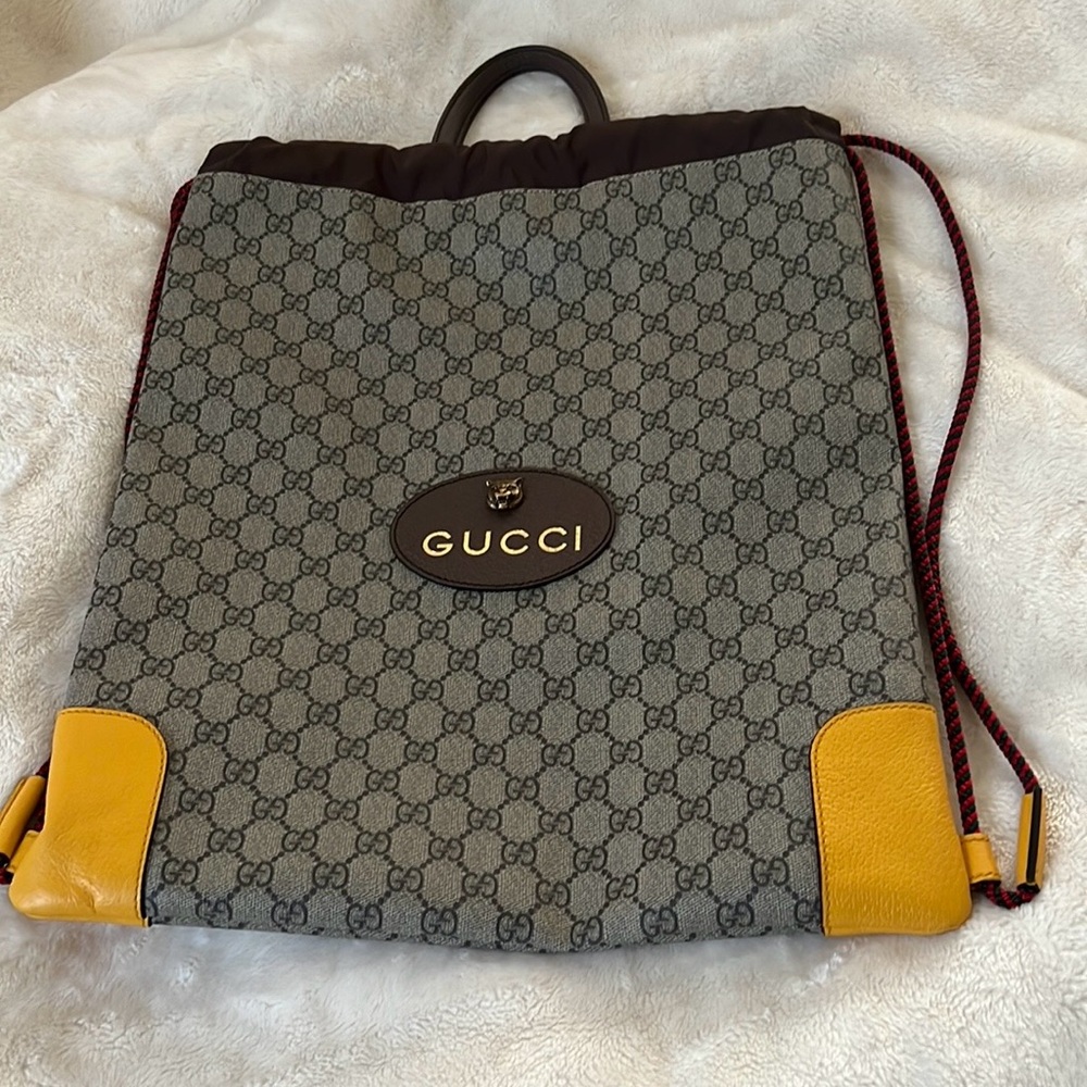 Gucci Supreme Neo Vintage Drawstring Backpack